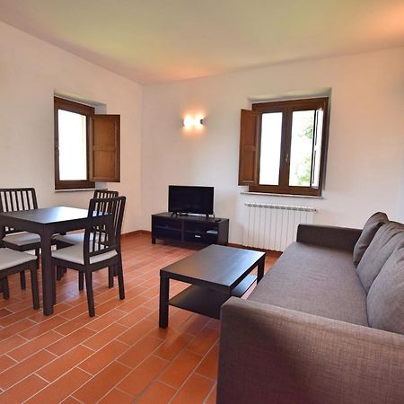 Borgo Gatteraia Aparthotel Volterra Bagian luar foto