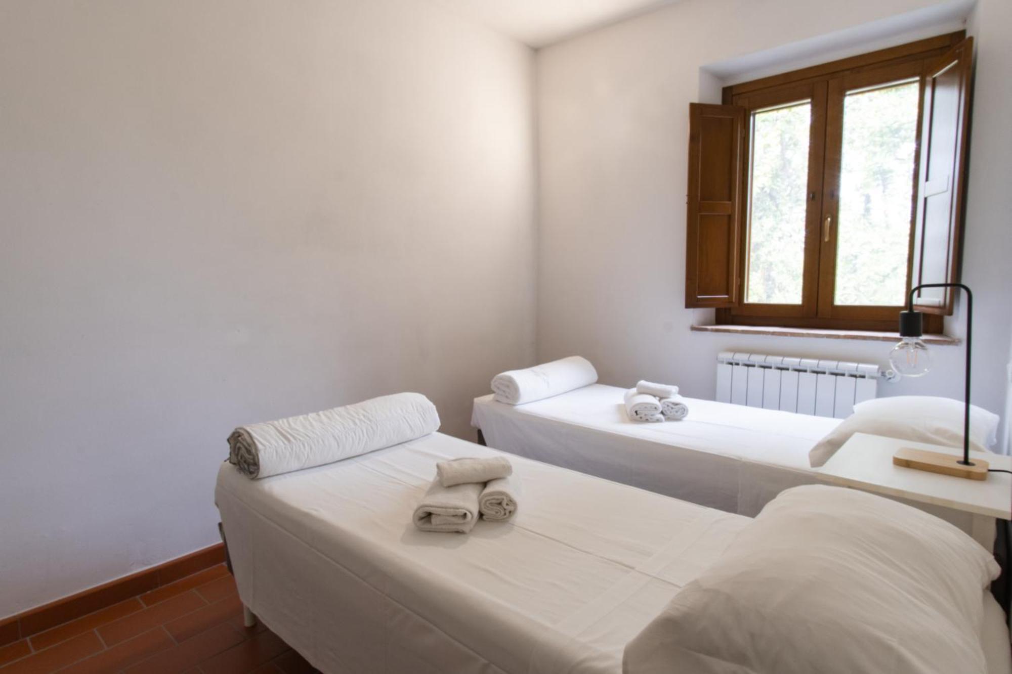 Borgo Gatteraia Aparthotel Volterra Bagian luar foto