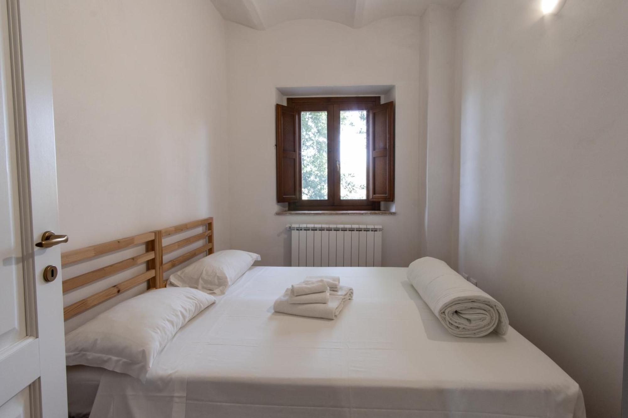 Borgo Gatteraia Aparthotel Volterra Bagian luar foto