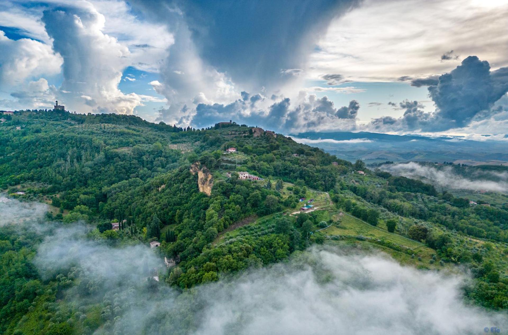 Borgo Gatteraia Aparthotel Volterra Bagian luar foto