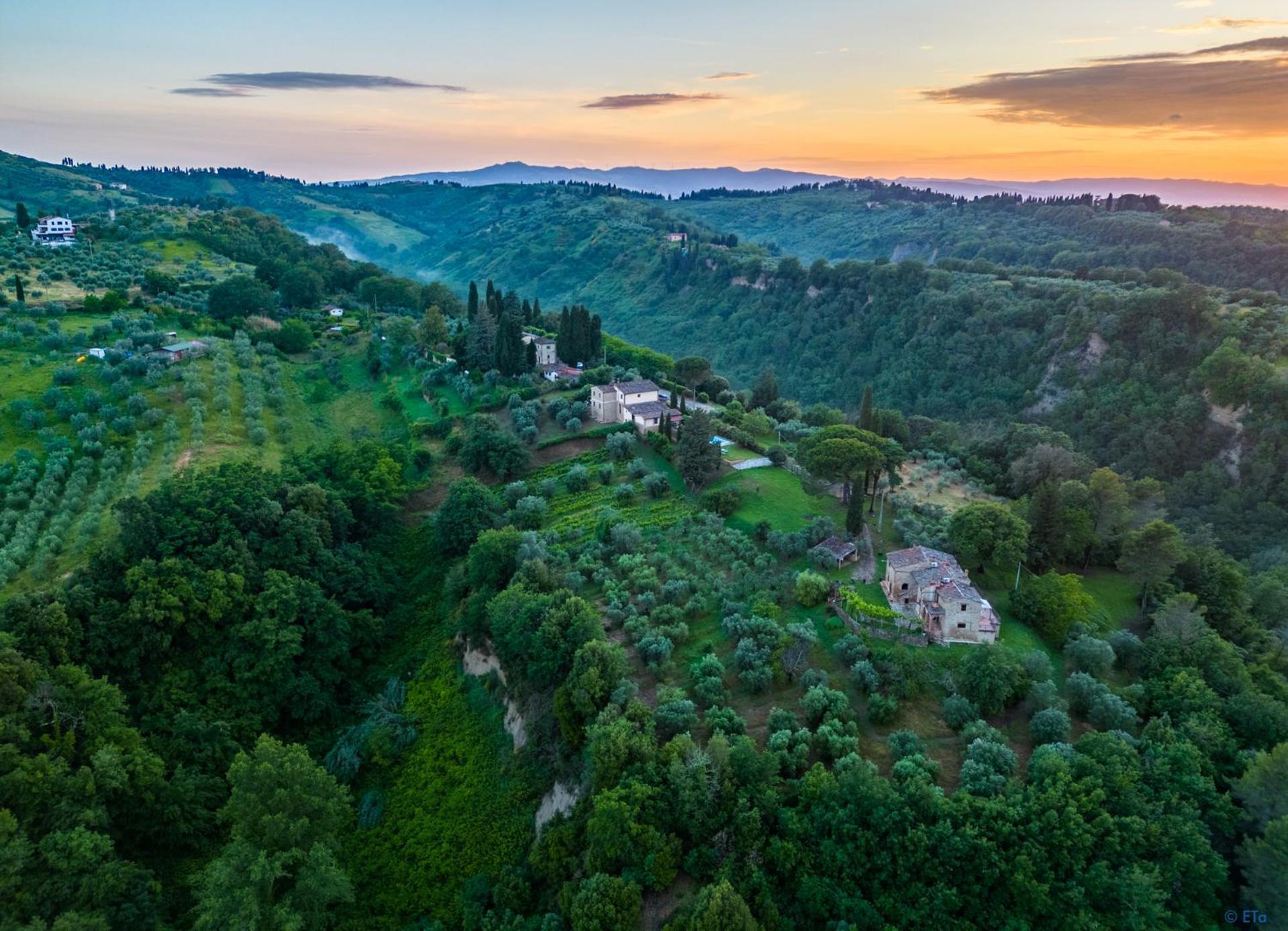 Borgo Gatteraia Aparthotel Volterra Bagian luar foto