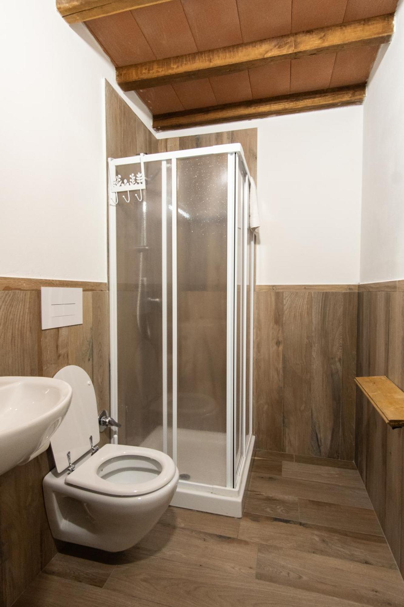 Borgo Gatteraia Aparthotel Volterra Bagian luar foto