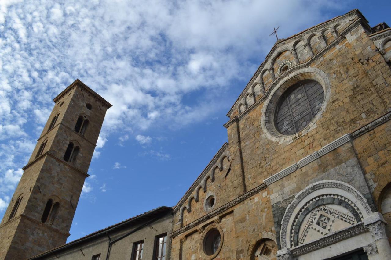 Borgo Gatteraia Aparthotel Volterra Bagian luar foto