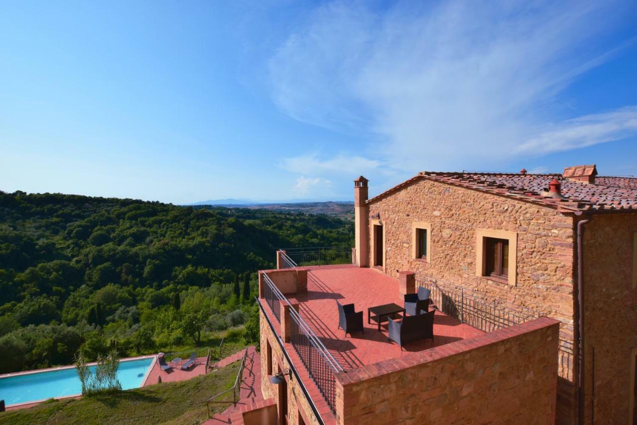 Borgo Gatteraia Aparthotel Volterra Bagian luar foto